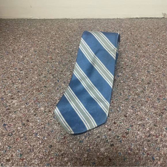 Vintage 346 Brooks Brothers Men’s Neck The 100% Silk Made In USA Blue Striped - Picture 1 of 3